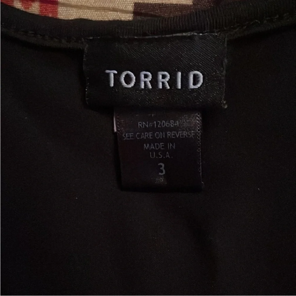Torrid gently used asymmetrical skater dress​ - Picture 3 of 3